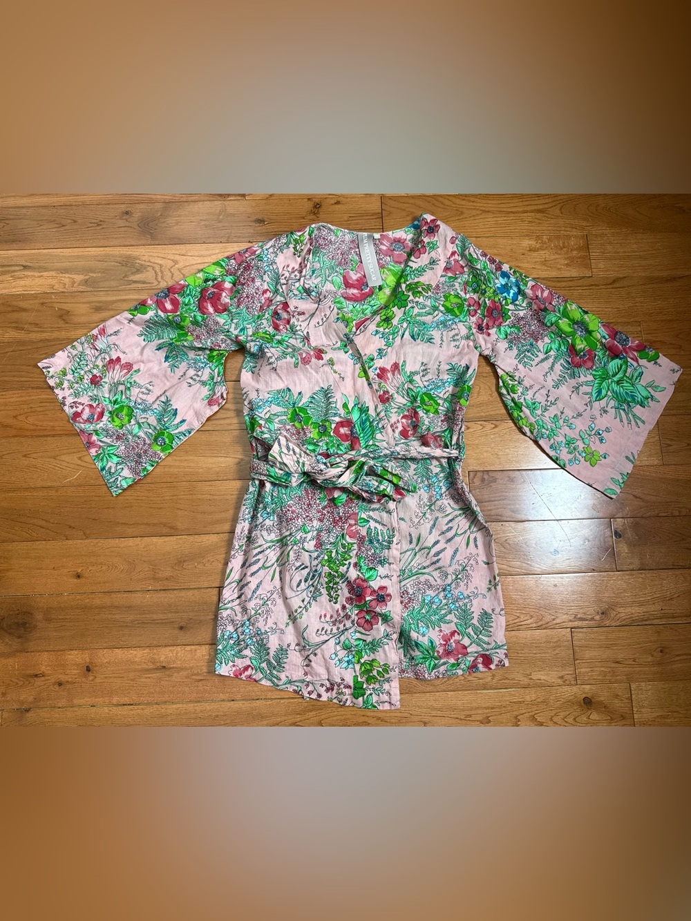 Plum Pretty Sugar Anthropologie Belted Floral Kimono Robe NWOT
